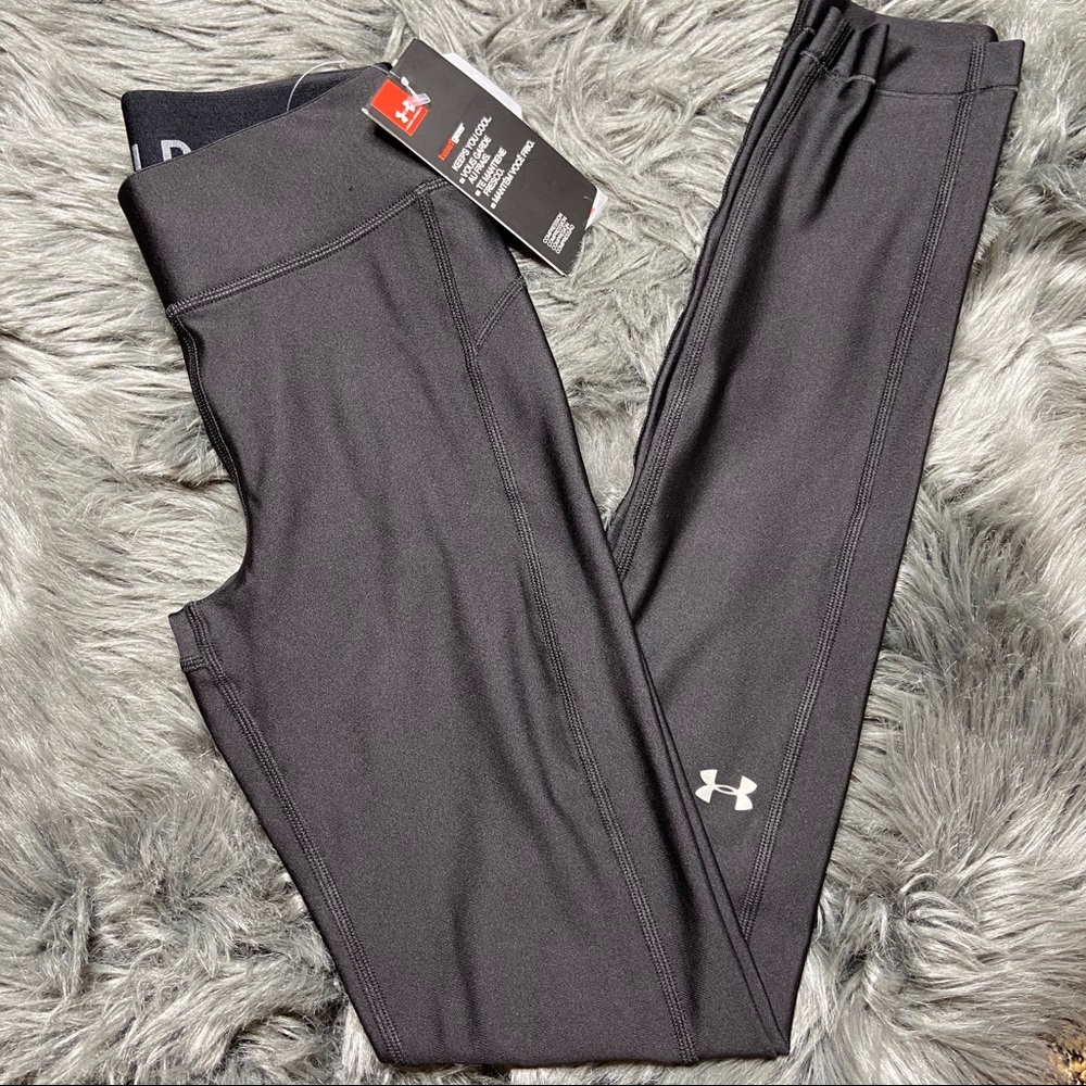 NWT Under Armour HeatGear Leggings size S